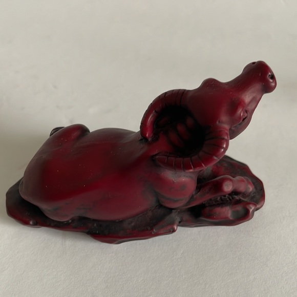 Red Resin Chinese New Year Zodiac Figures - Picture 5 of 10